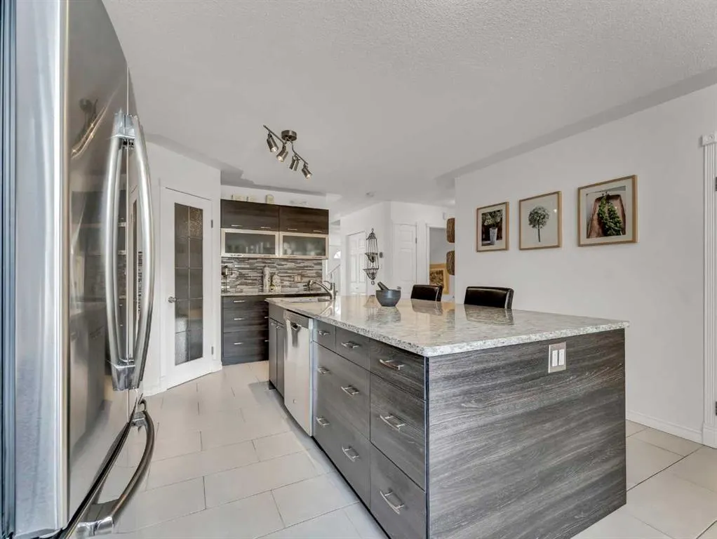 165 South Ridge Drive SE, #403