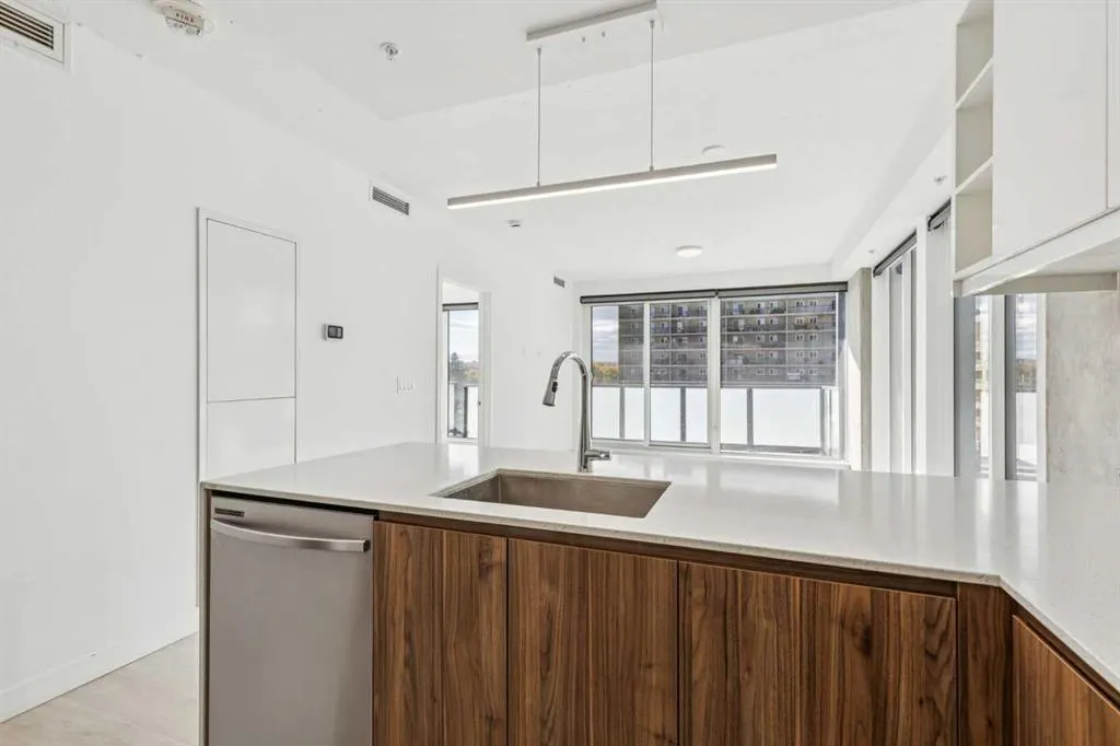327 9A Street NW, #612
