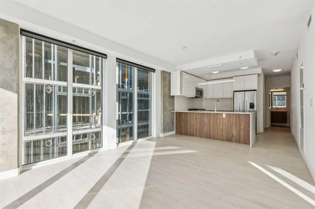 327 9A Street NW, #612