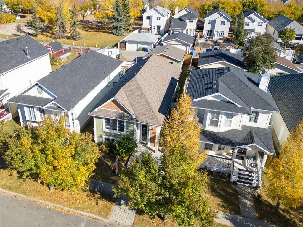 56 Inverness Grove SE