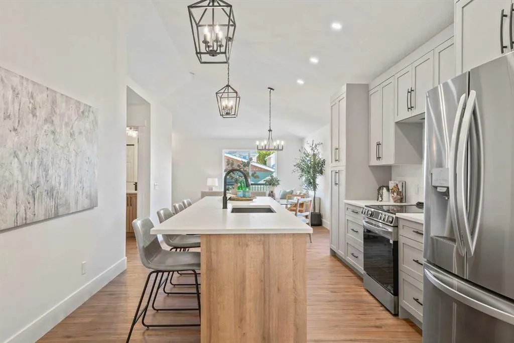 56 Inverness Grove SE