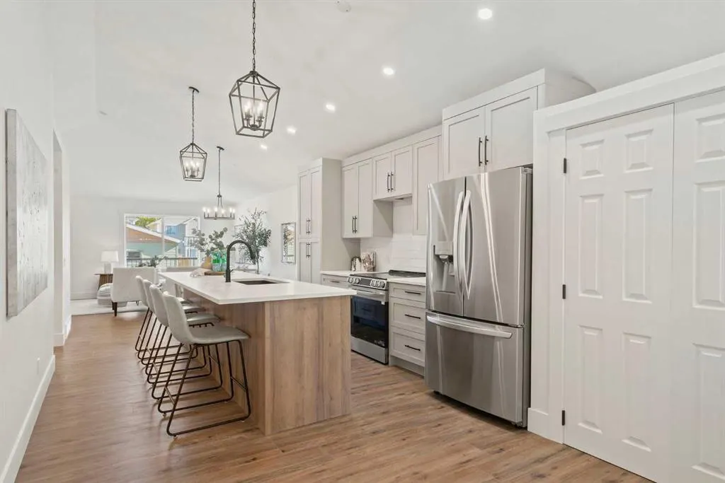 56 Inverness Grove SE