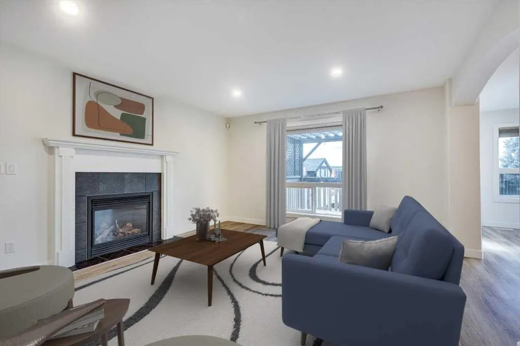 6308 60 Street Close