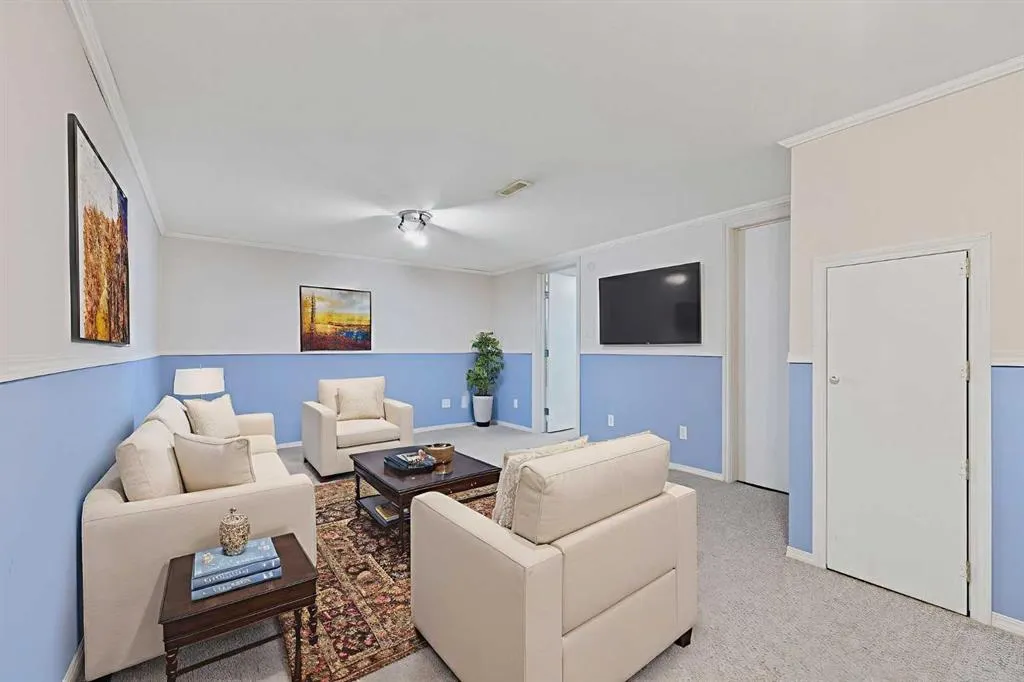 4525 31 Street SW, #311