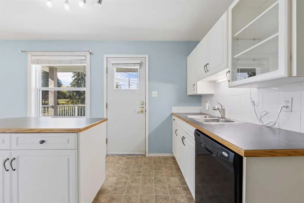 4525 31 Street SW, #311