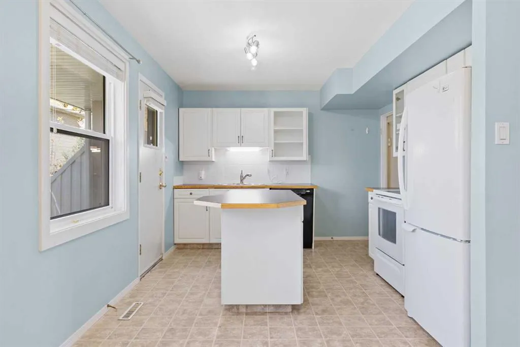 4525 31 Street SW, #311