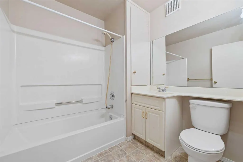 4525 31 Street SW, #311