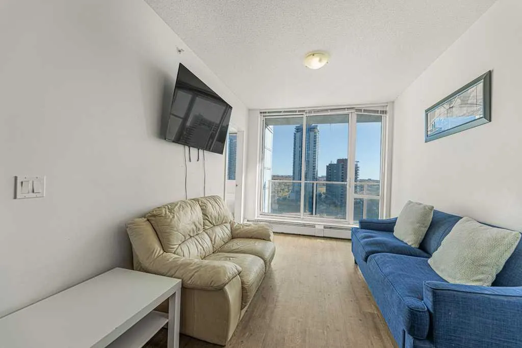 450 8 Avenue SE, #1009