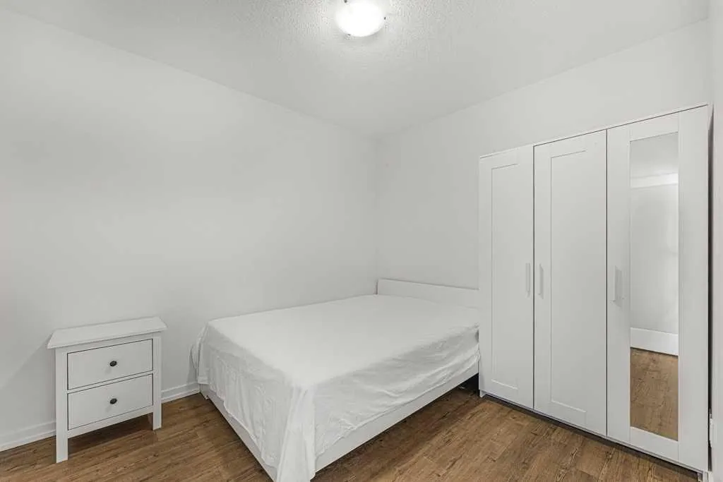 450 8 Avenue SE, #1009