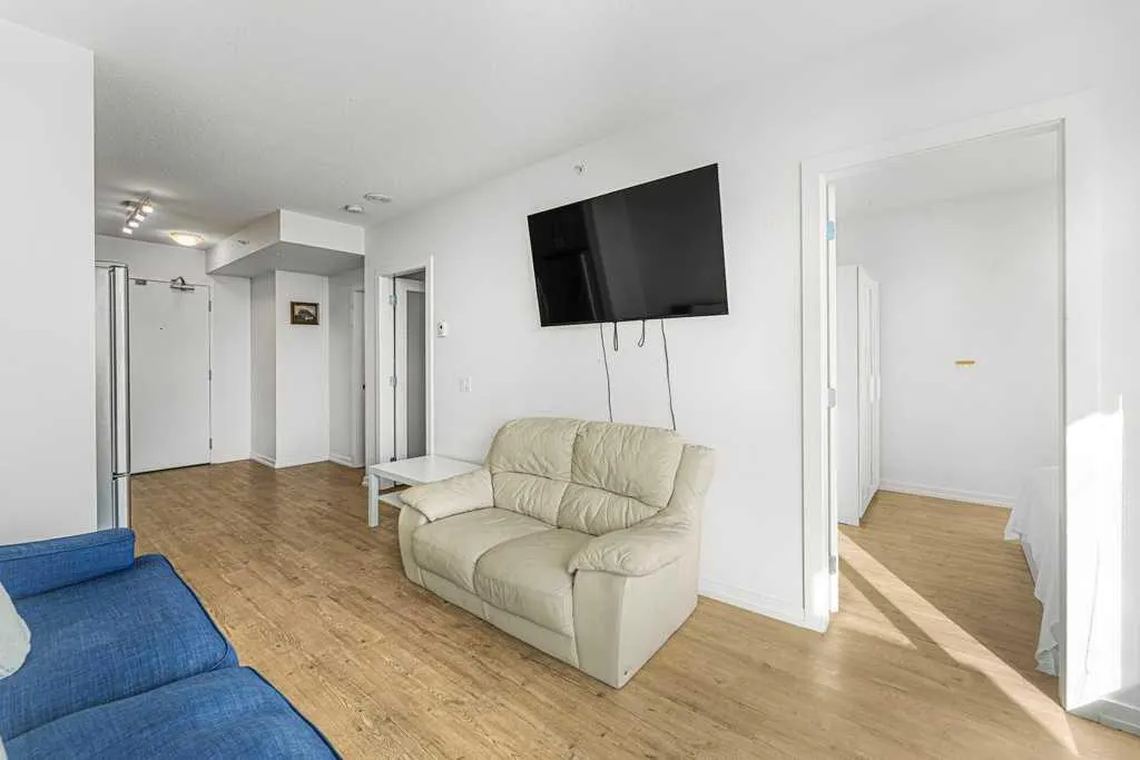 450 8 Avenue SE, #1009