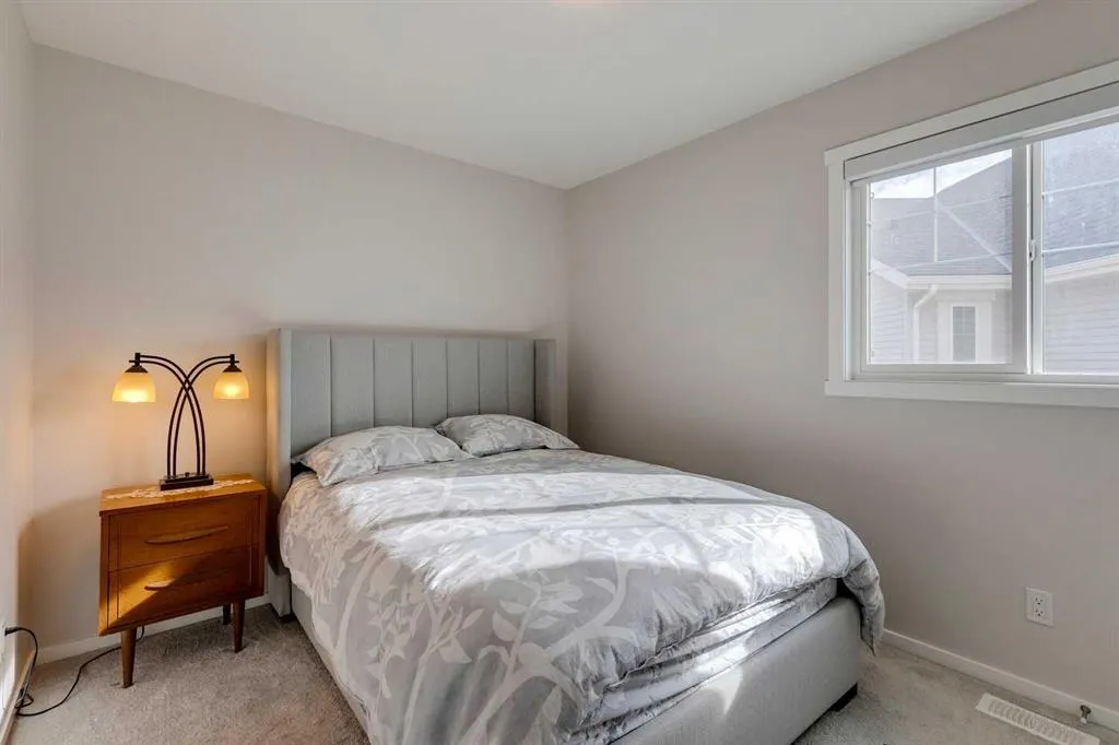 129 Walgrove Heath SE
