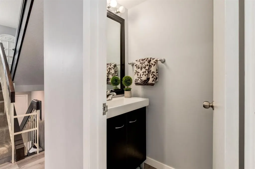80 Brae Glen Lane SW