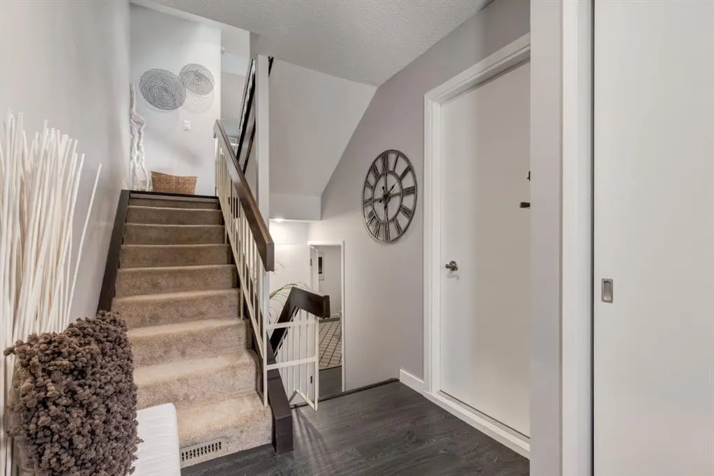 80 Brae Glen Lane SW