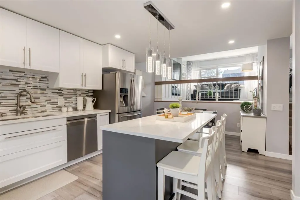 80 Brae Glen Lane SW
