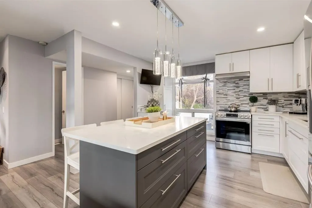 80 Brae Glen Lane SW