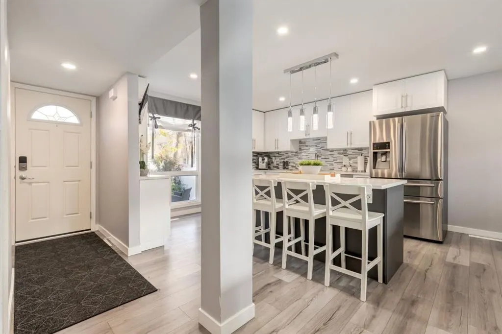 80 Brae Glen Lane SW