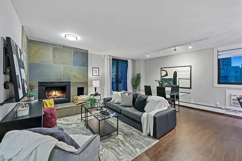 215 14 Avenue SW, #404