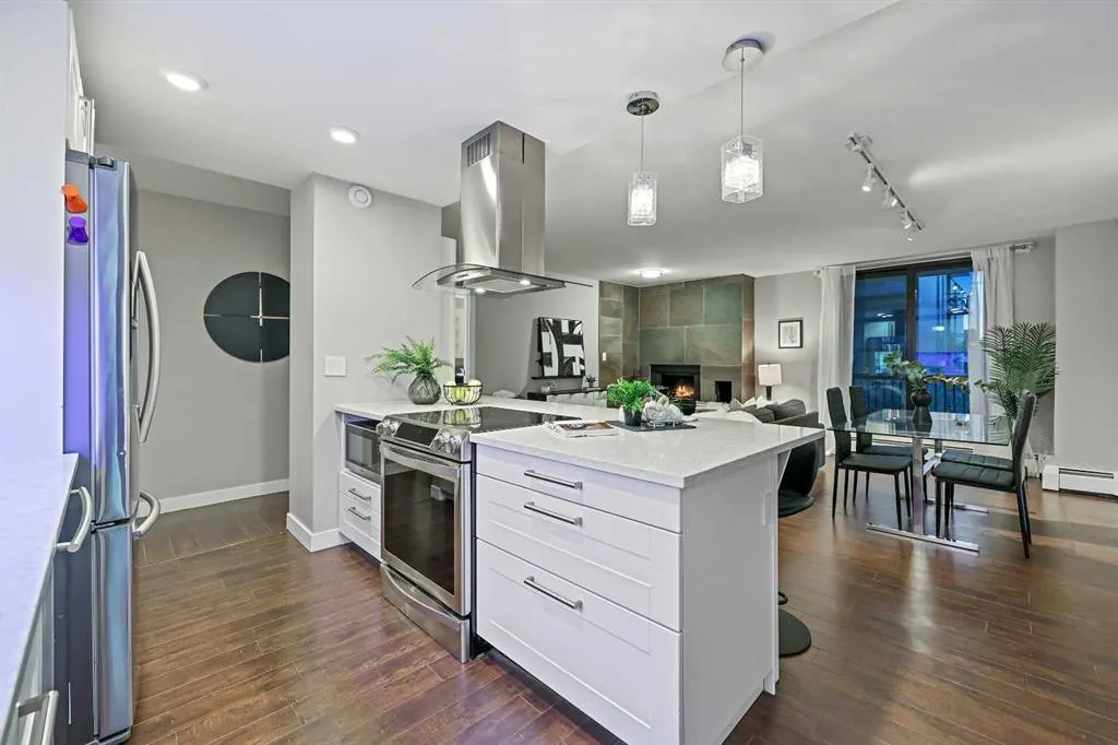 215 14 Avenue SW, #404