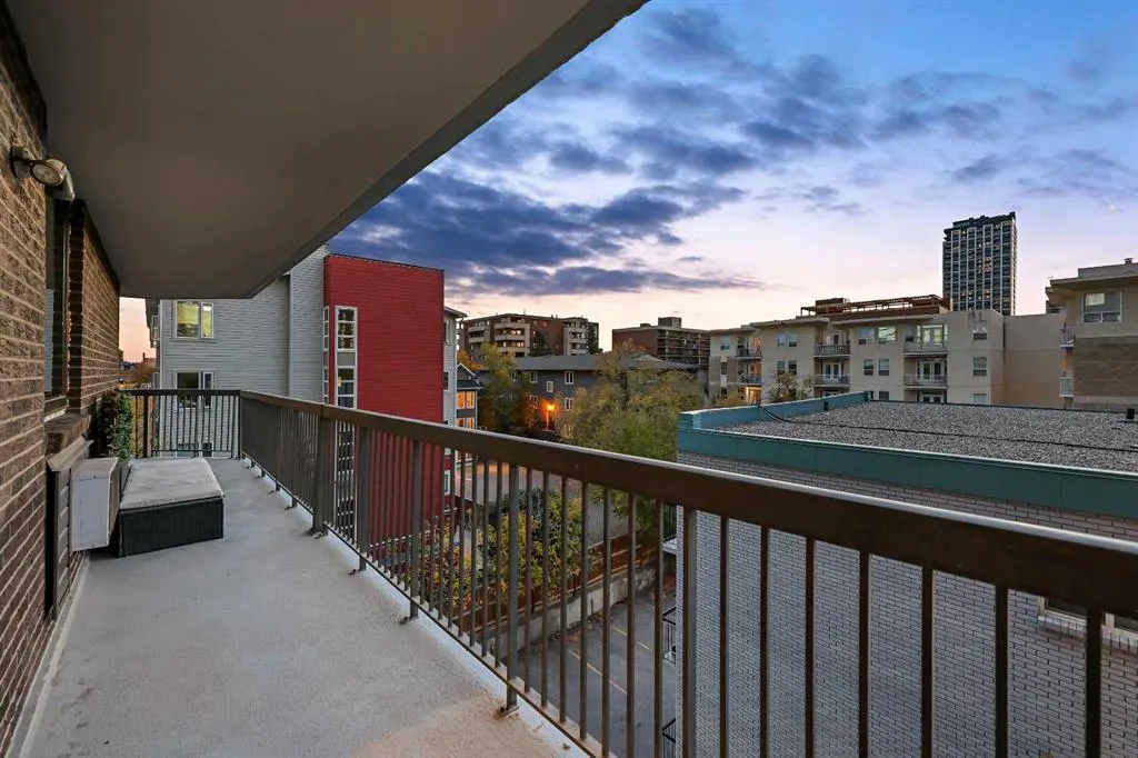 215 14 Avenue SW, #404