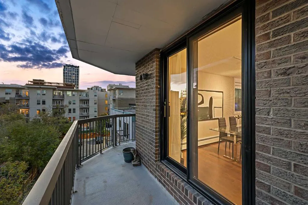 215 14 Avenue SW, #404