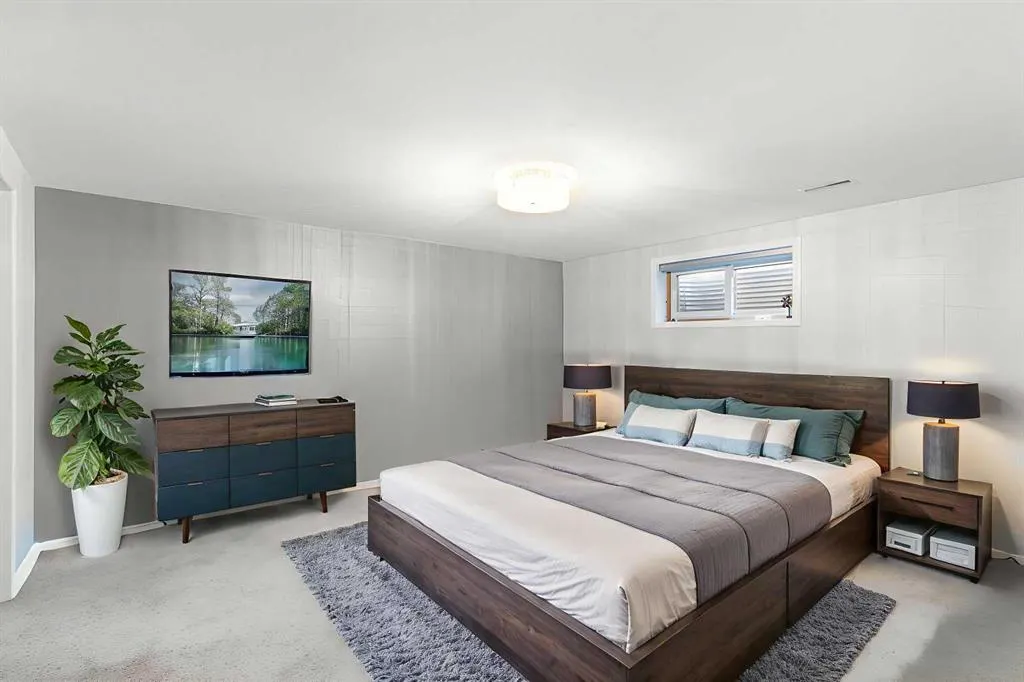 206 Mt Aberdeen Manor SE