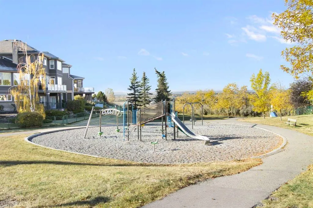 206 Mt Aberdeen Manor SE