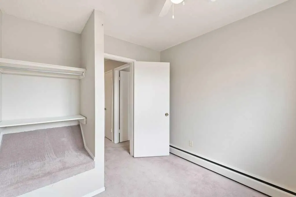 3809 45 Street SW, #141