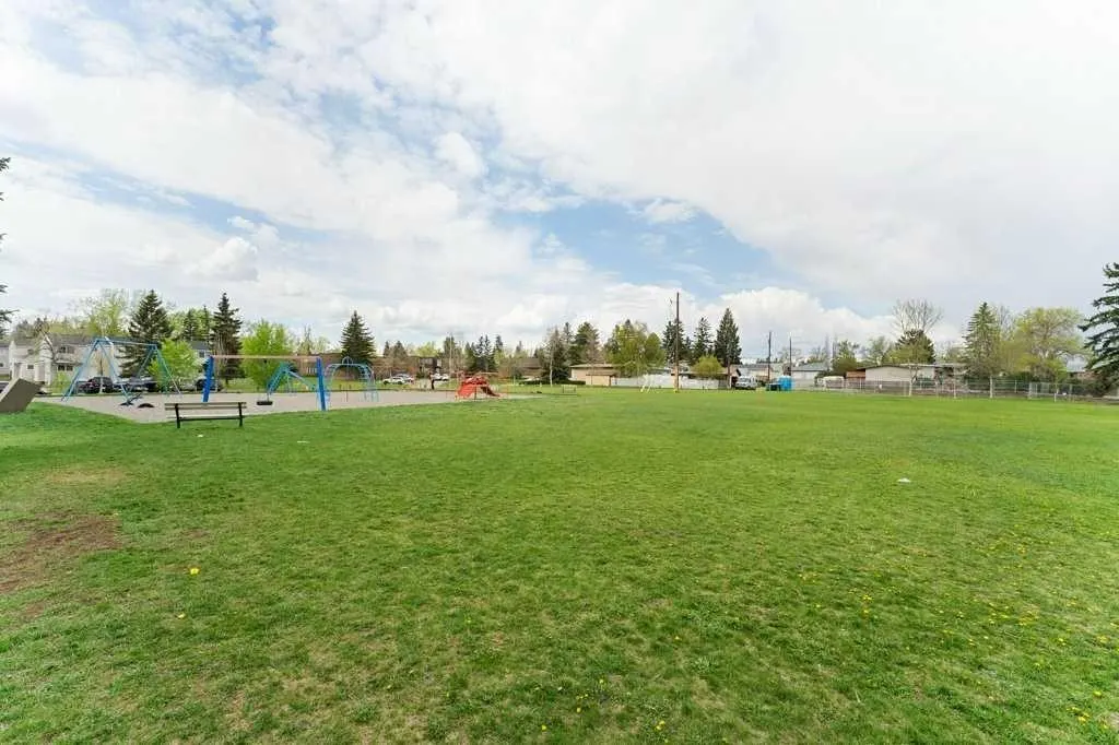 3809 45 Street SW, #141