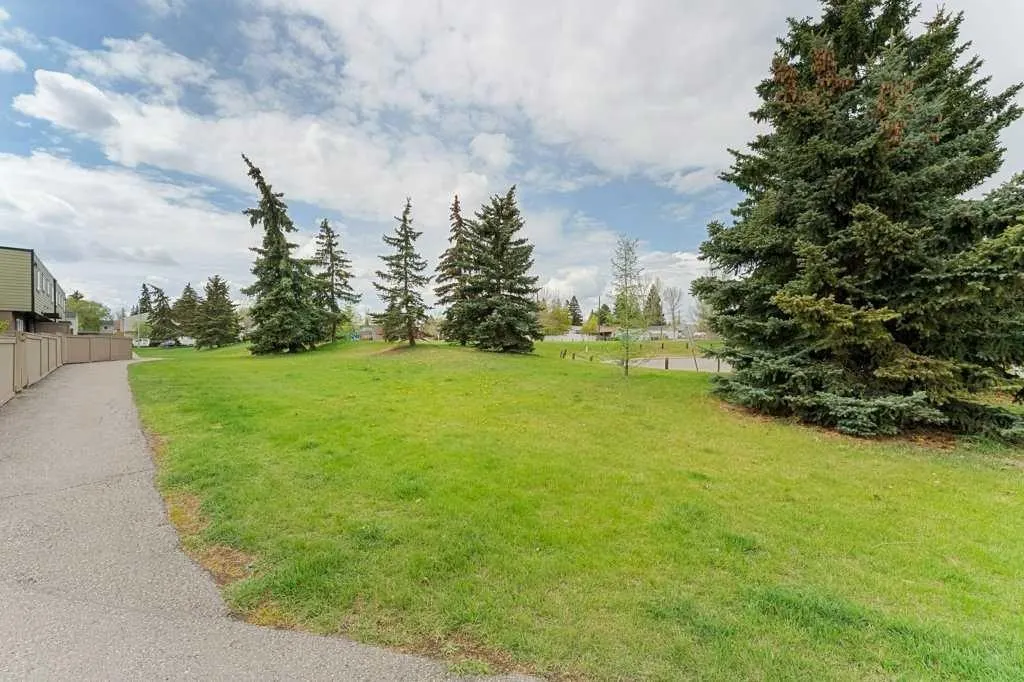 3809 45 Street SW, #141