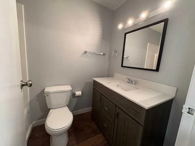 41 Bennett Street, #306