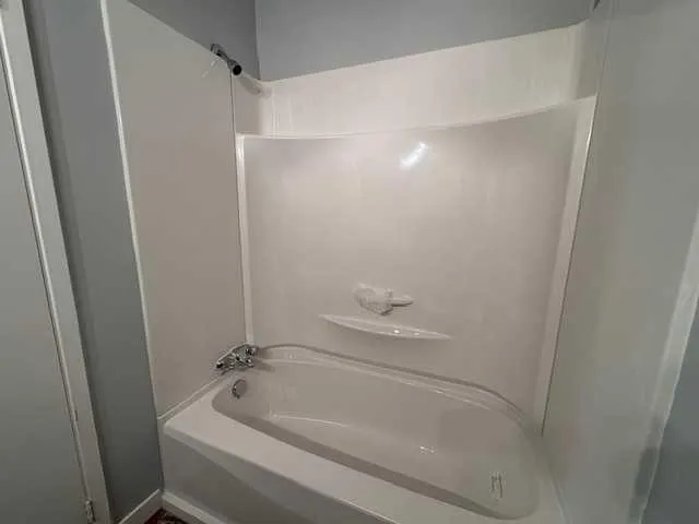 41 Bennett Street, #306
