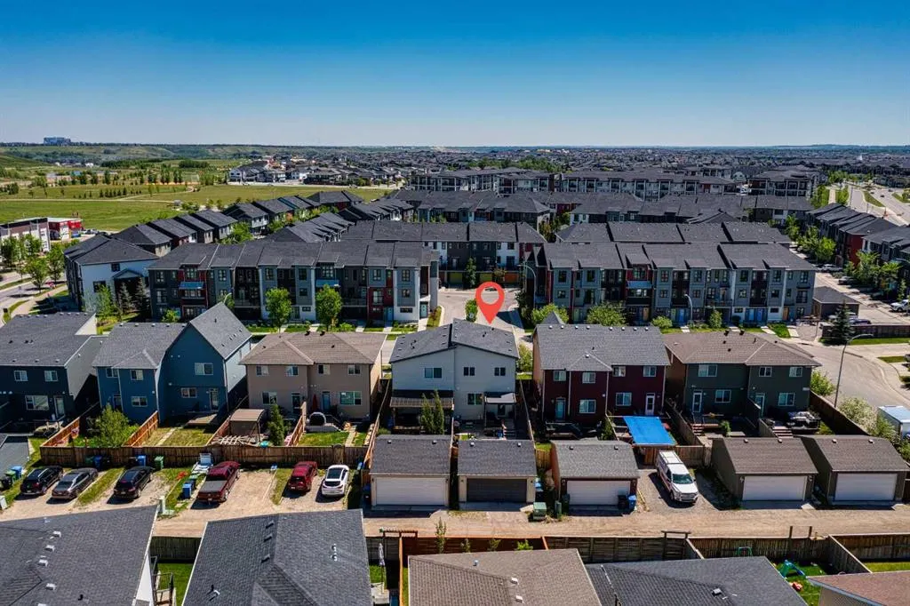 357 Walden Parade SE