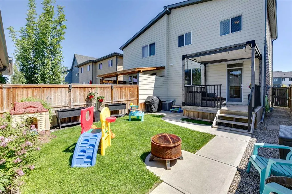 357 Walden Parade SE