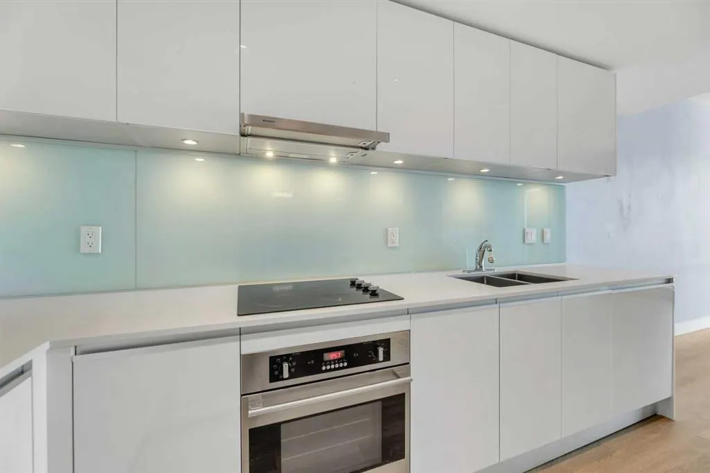 1122 3 Street SE, #2208