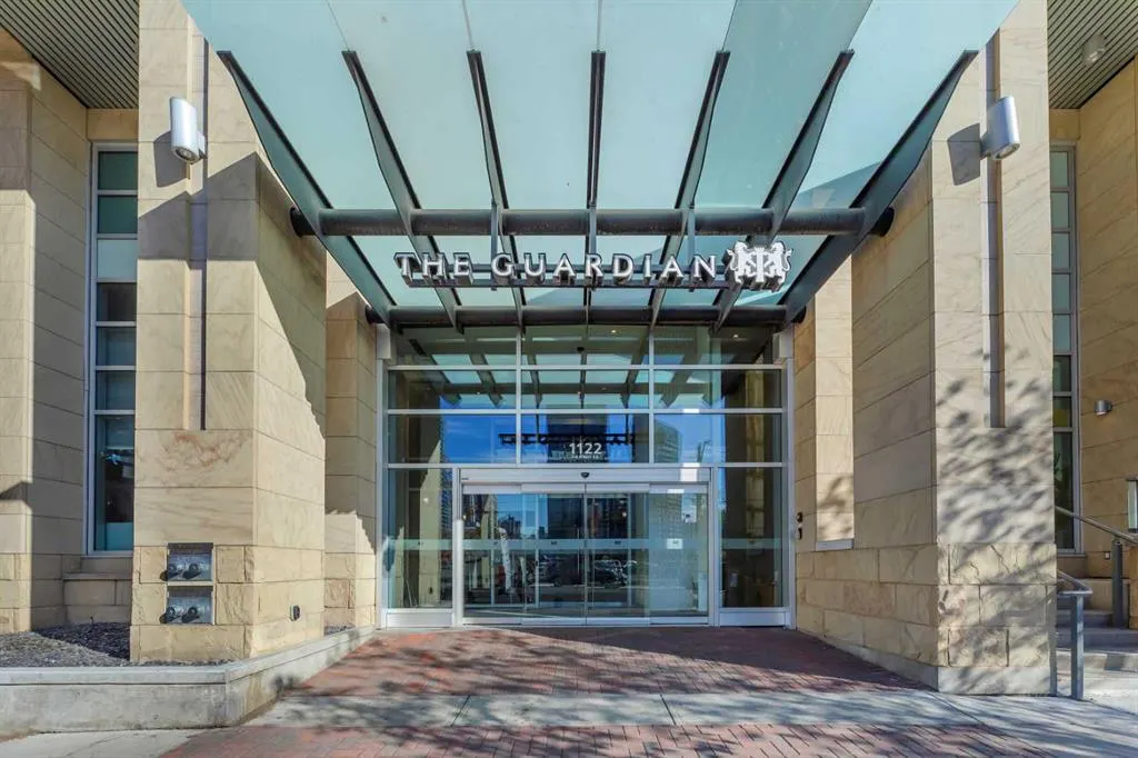 1122 3 Street SE, #2208