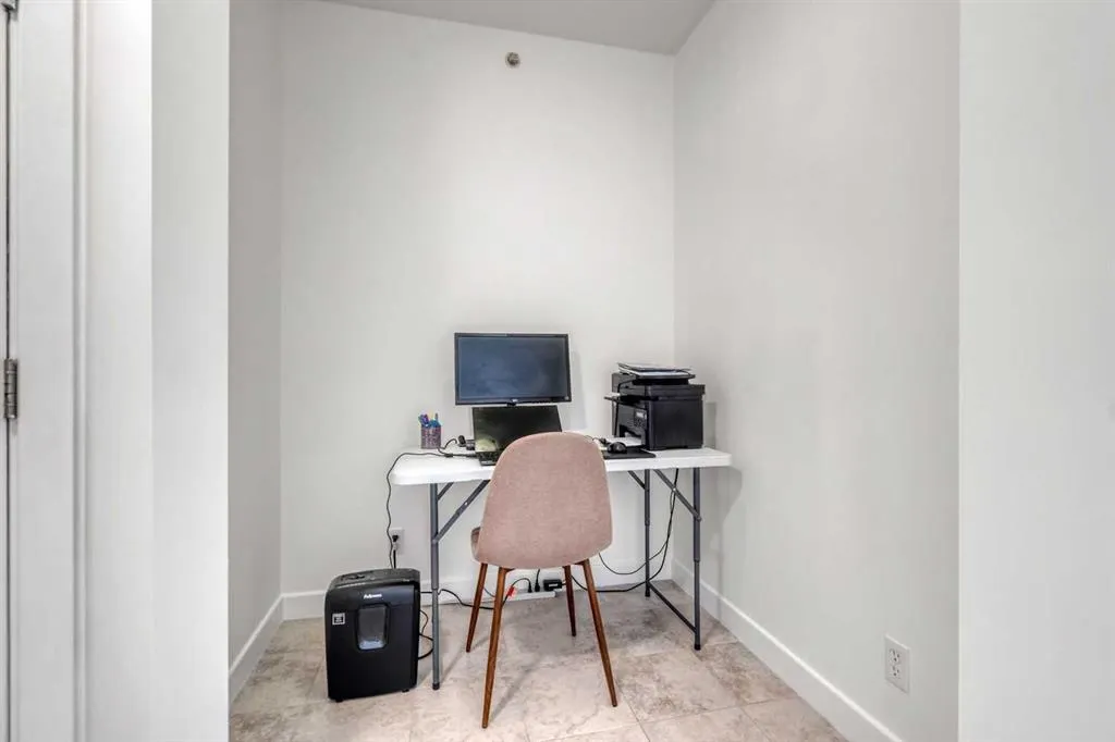 325 3 Street SE, #909