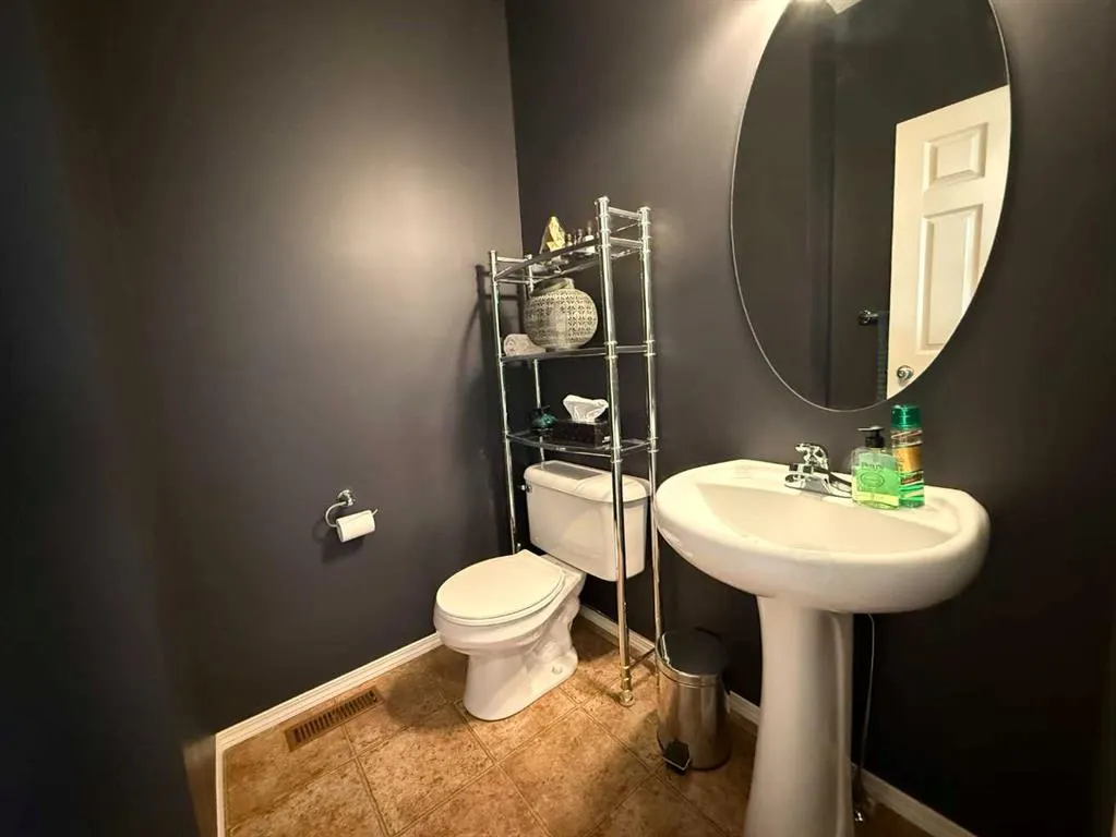 295 Blackfoot Road W, #35