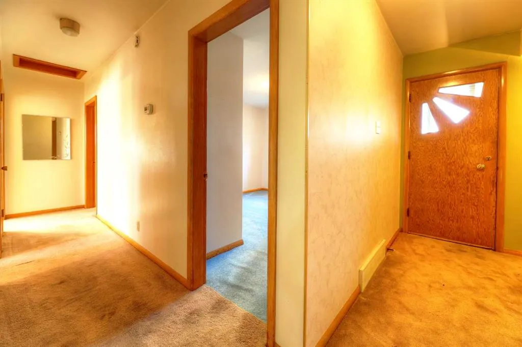 71 Rosery Drive NW
