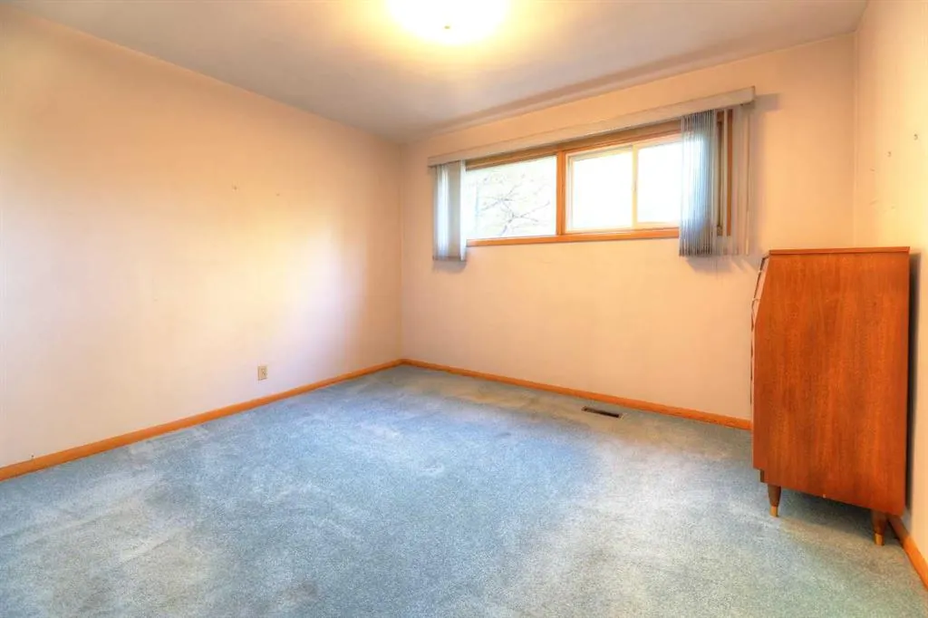 71 Rosery Drive NW