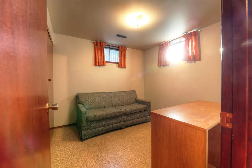 71 Rosery Drive NW