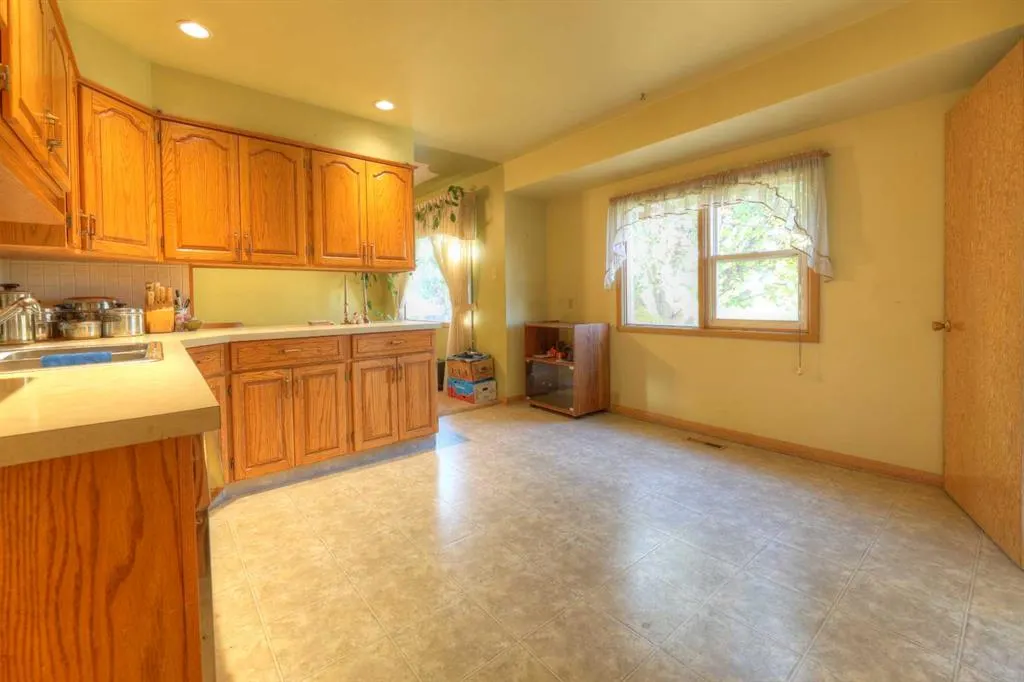 71 Rosery Drive NW
