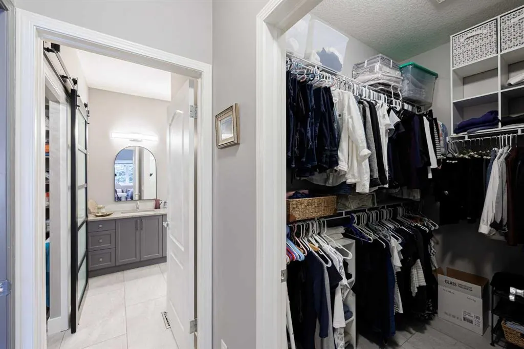 269 Shannon Estates Terrace SW