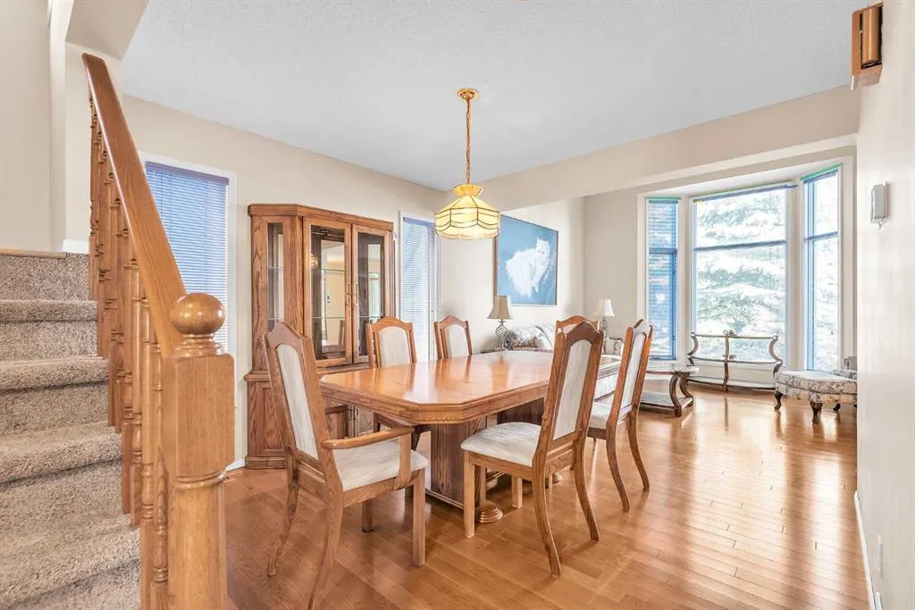 247 Millbank Drive SW