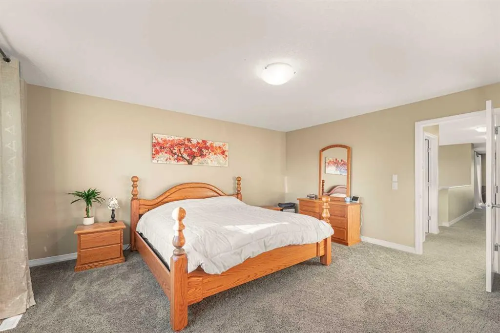 79 Ridge View Close
