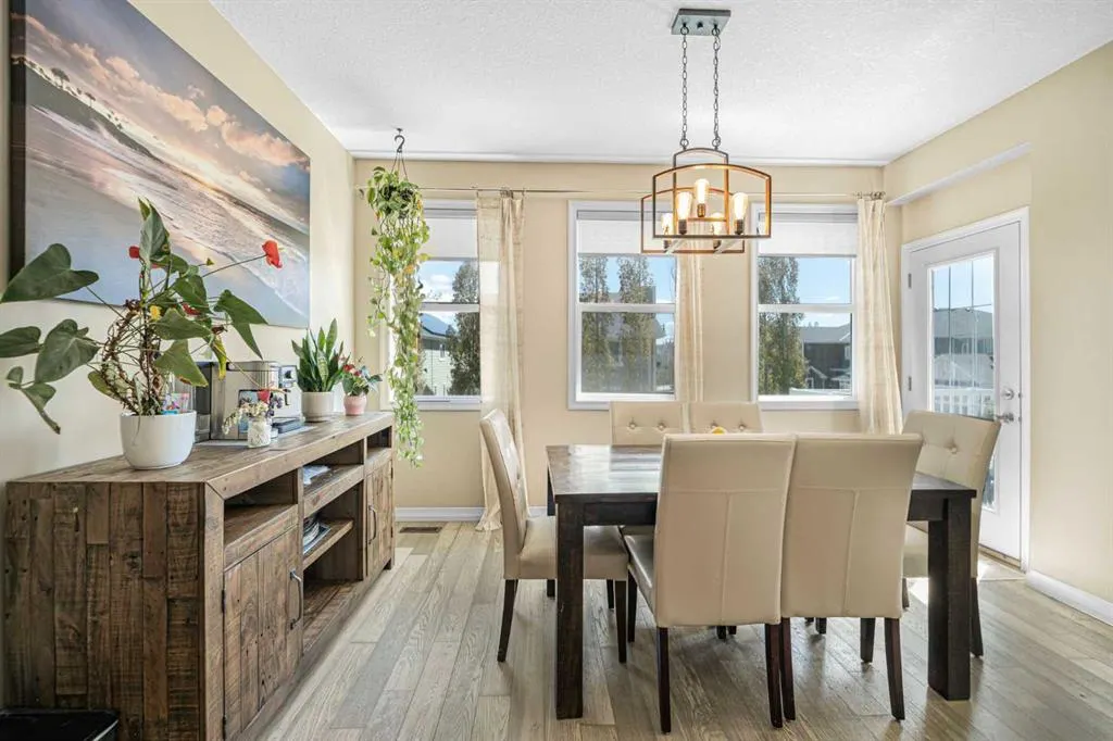 79 Ridge View Close