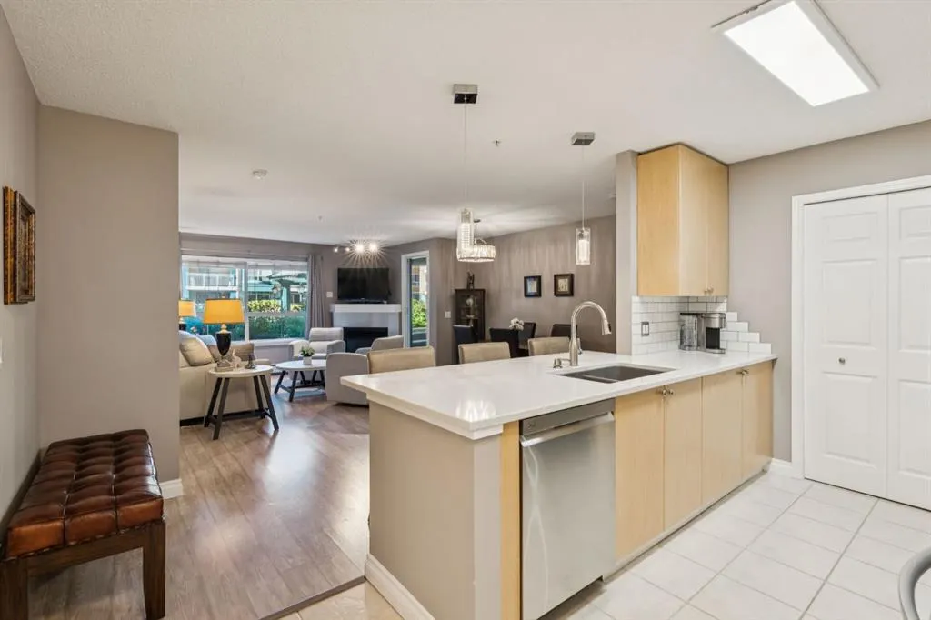 25 Richard Place SW, #119