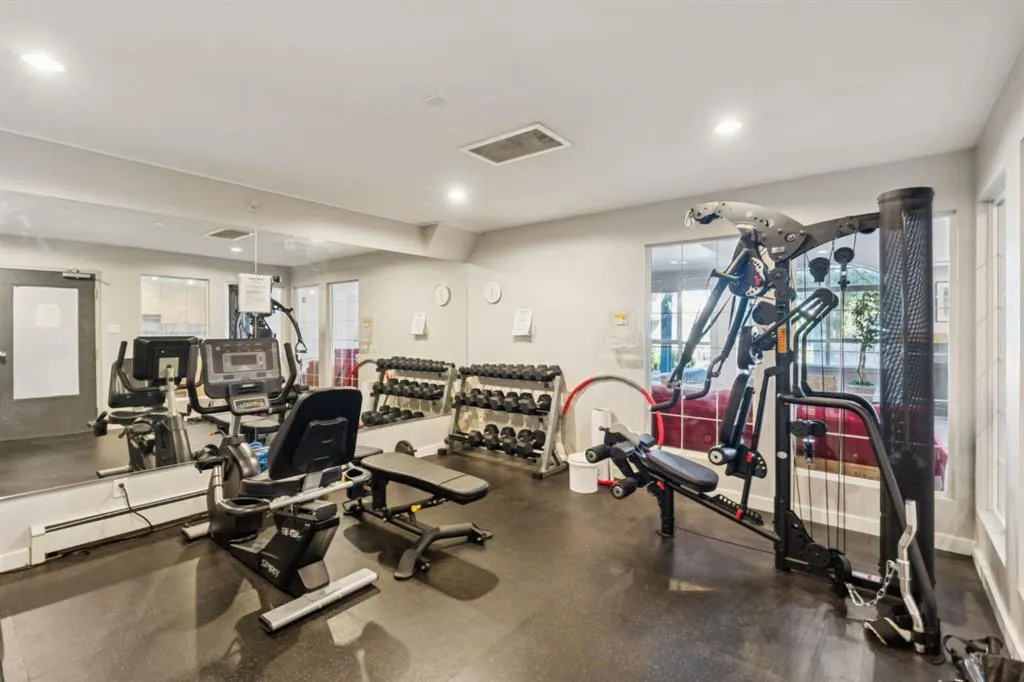 25 Richard Place SW, #119