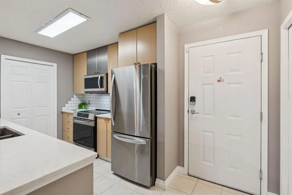 25 Richard Place SW, #119
