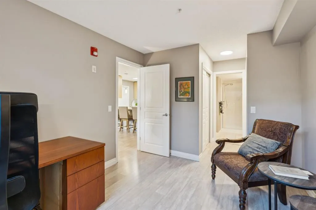 25 Richard Place SW, #119
