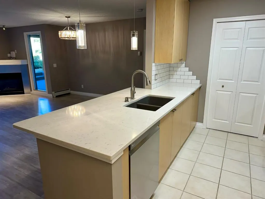 25 Richard Place SW, #119